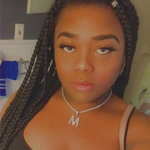 Meet your Posher, Davonna